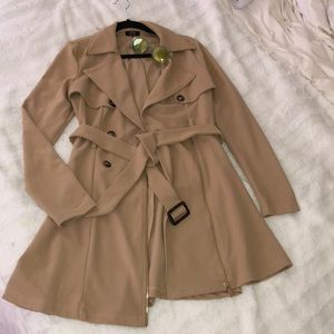 Lightweight soft trench coat